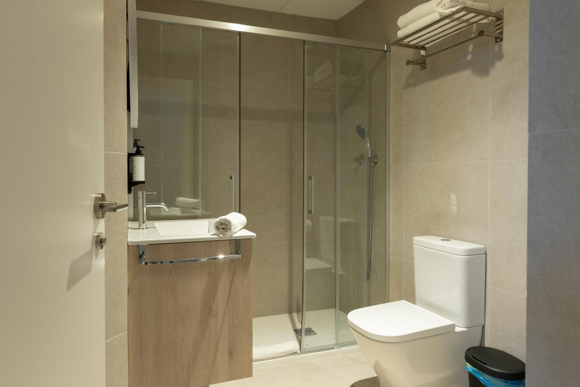 Aparthotel Arena Basic Walencja Zewnętrze zdjęcie